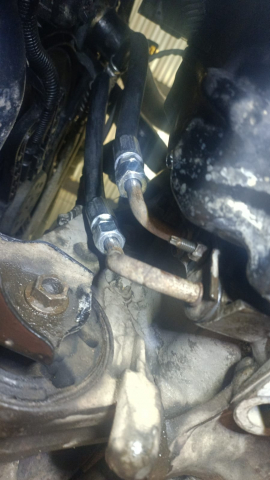 На что обращать внимание при заказе новых шлангов ГУР